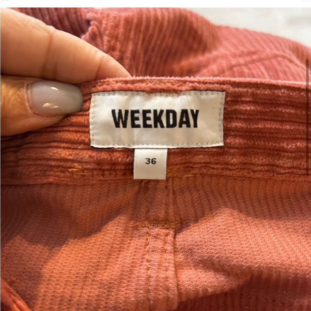 Weekday Ace Coral Corduroy Wide Leg Trouser Pants - Picture 6 of 9